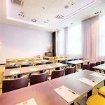 호텔 Leonardo Frankfurt 4*