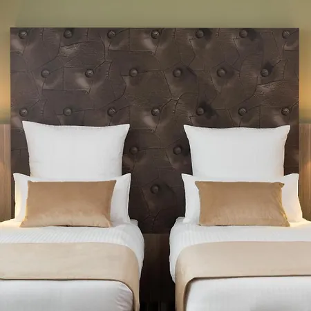 Hotel Leonardo Frankfurt 4*