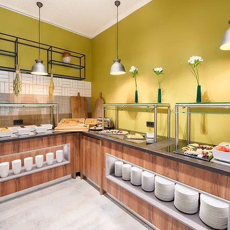 Leonardo Frankfurt 호텔 4*