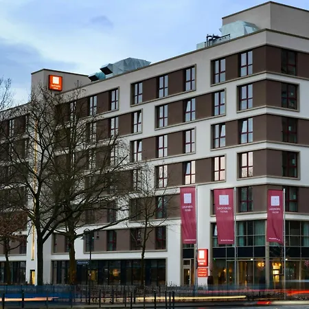 Leonardo Frankfurt Hotel 4*