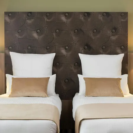 Leonardo Frankfurt 4*