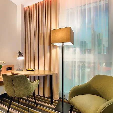 Leonardo Frankfurt 4*