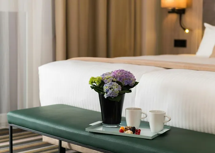 Leonardo Frankfurt Hotel 4*